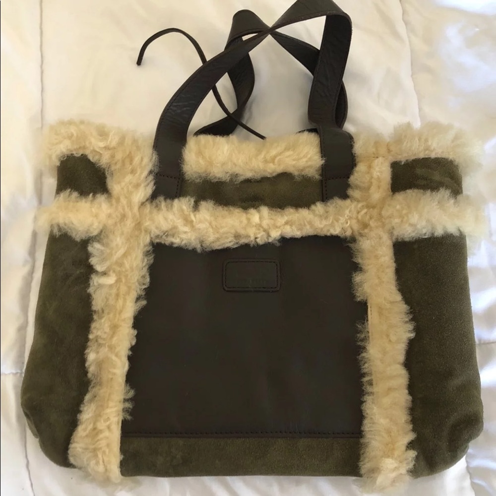 Ugg shoulder bag
